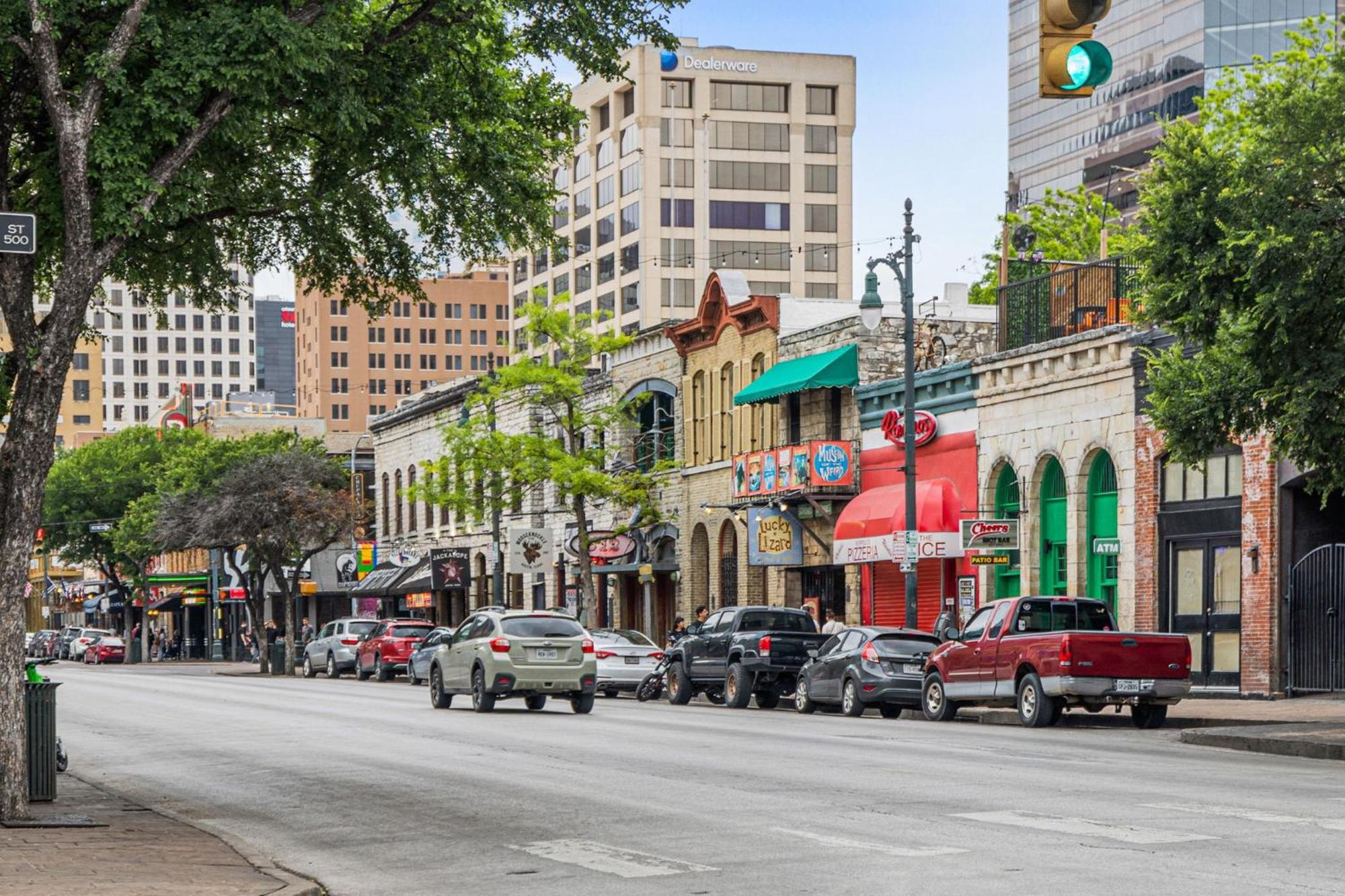 Littlefield Lofts, Hosted By Placemakr - 6Th St Όστιν Εξωτερικό φωτογραφία